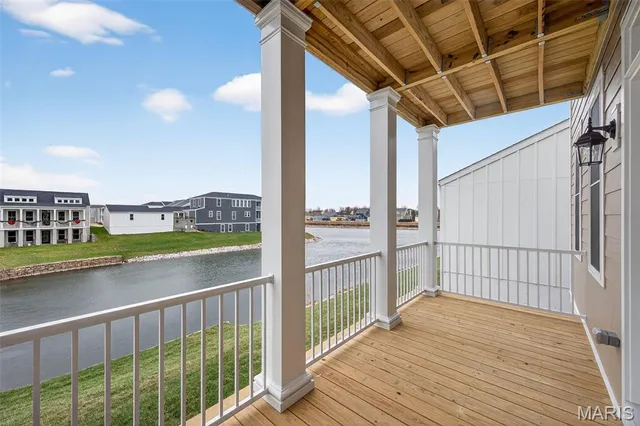 $462,920 | 206 Marais Temps Clair Drive, St. Charles, MO 63301