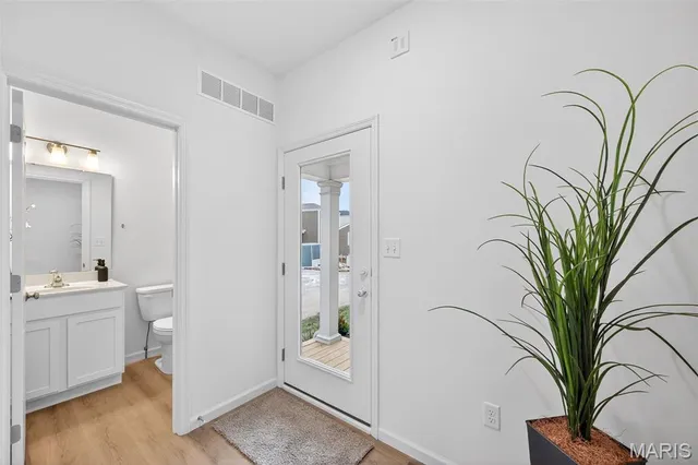 $462,920 | 206 Marais Temps Clair Drive, St. Charles, MO 63301