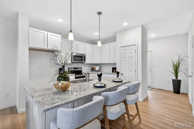$462,920 | 206 Marais Temps Clair Drive, St. Charles, MO 63301