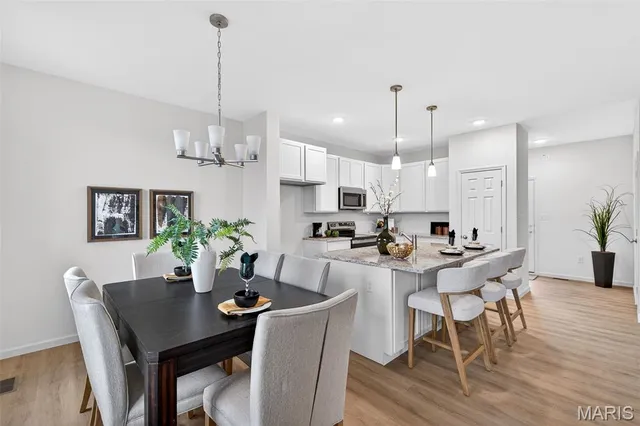 $462,920 | 206 Marais Temps Clair Drive, St. Charles, MO 63301