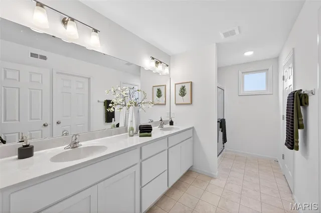 $462,920 | 206 Marais Temps Clair Drive, St. Charles, MO 63301