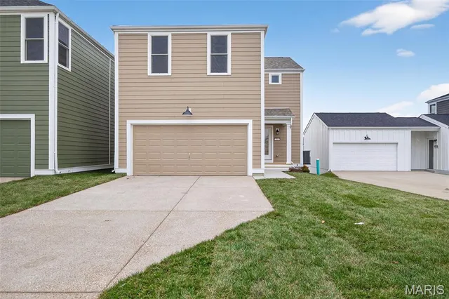 $462,920 | 206 Marais Temps Clair Drive, St. Charles, MO 63301