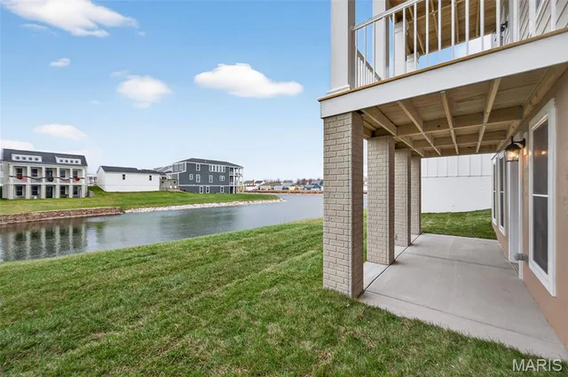 $462,920 | 206 Marais Temps Clair Drive, St. Charles, MO 63301