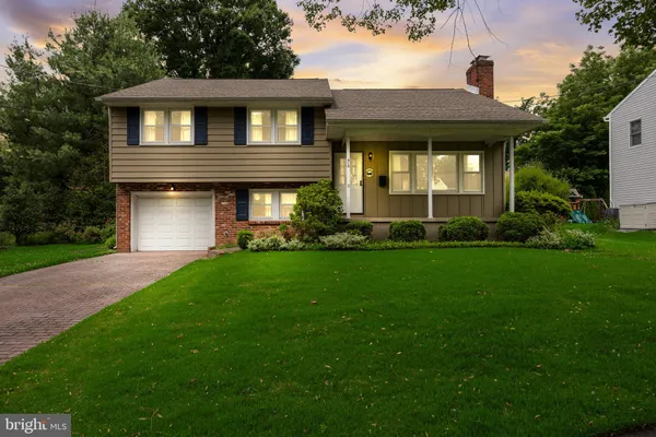 $700,000 | 416 Hooten Place, Moorestown, NJ 08057
