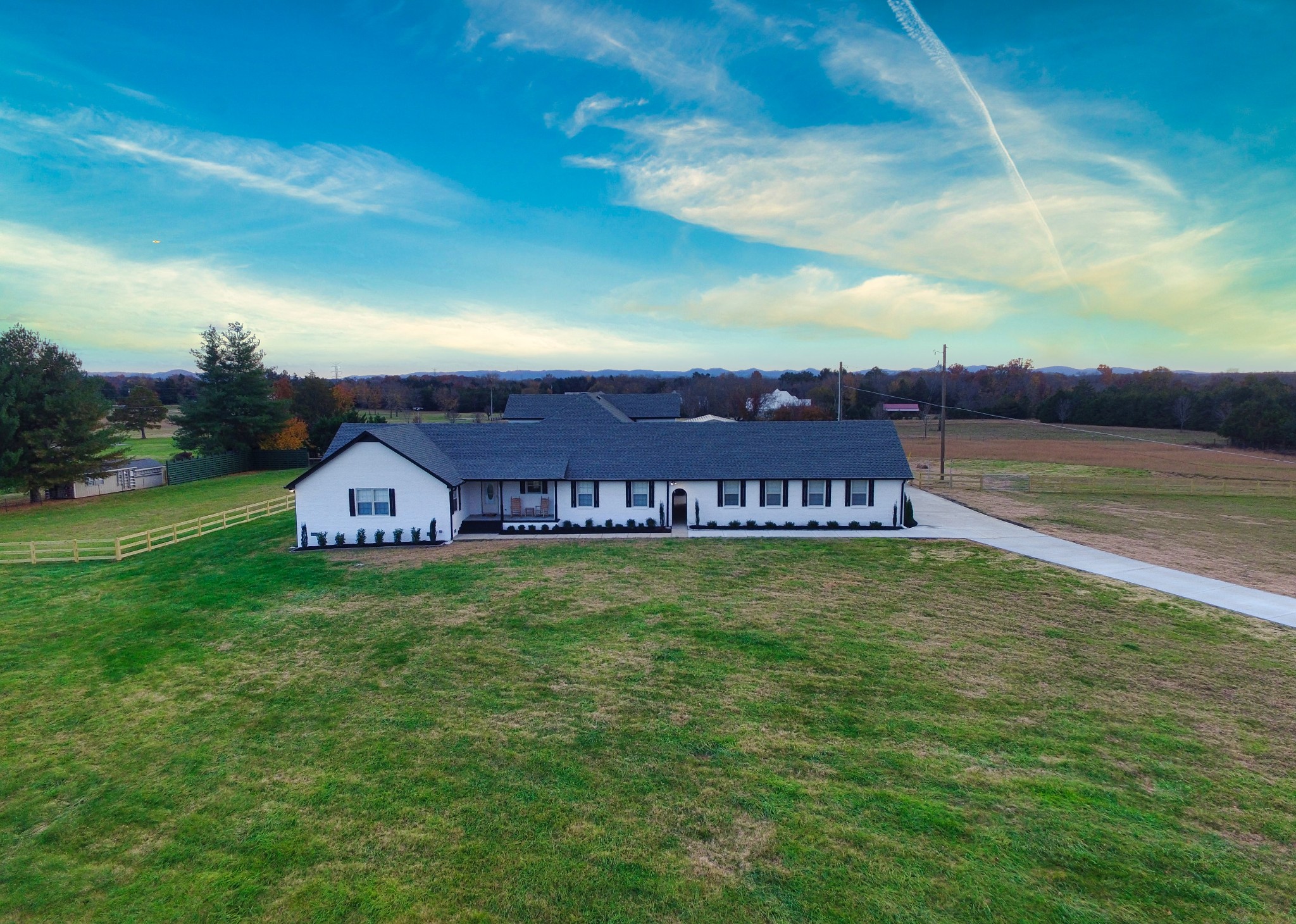 5602 Elam Road Murfreesboro, TN 37127 - Photo 2 of 41 Gallery Image 2