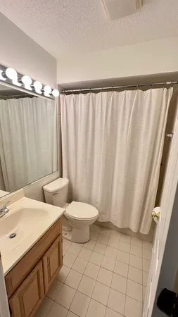 $289,900 | 36 West Fern Court, Unit 117B, Palatine, IL 60067