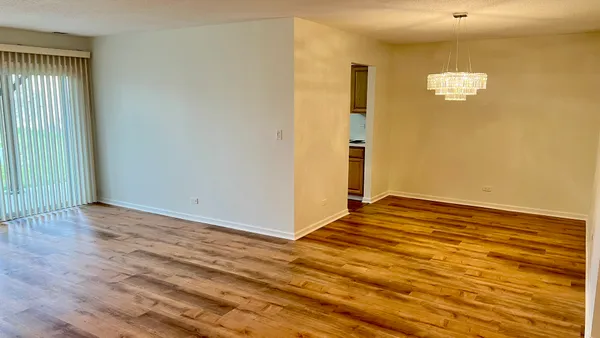 $289,900 | 36 West Fern Court, Unit 117B, Palatine, IL 60067