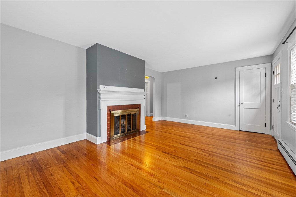 9 Auburn Road Beverly, MA 01915 - Photo 10 of 25