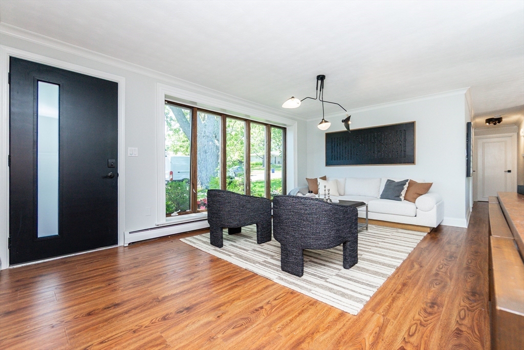 43 Amherst Road Beverly, MA 01915 - Photo 3 of 41 Gallery Image 3