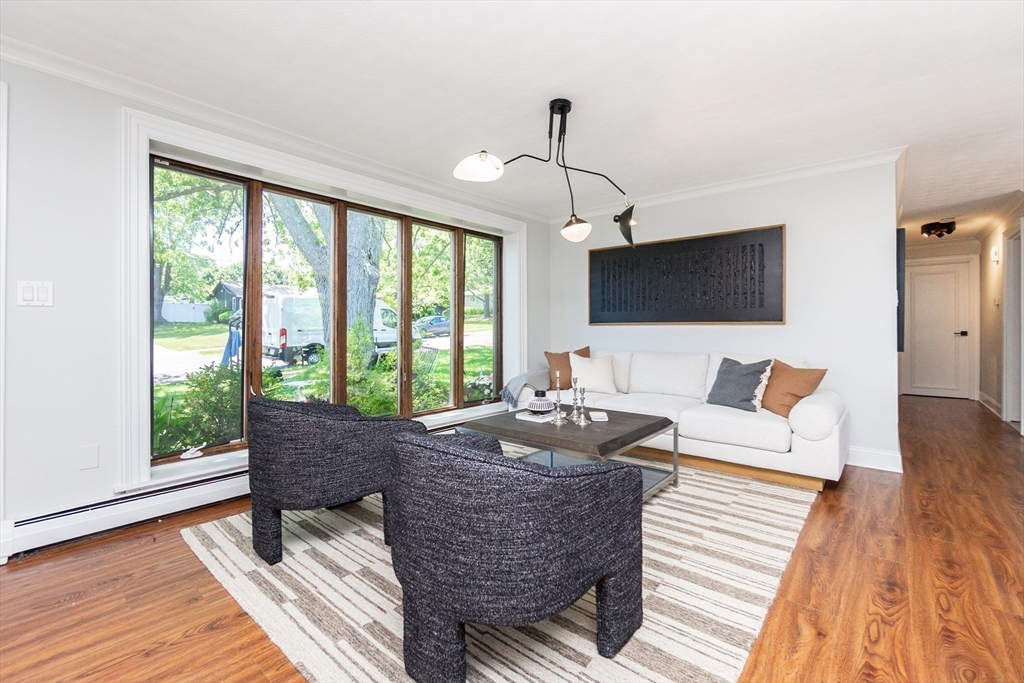 43 Amherst Road Beverly, MA 01915 - Photo 5 of 41 Gallery Image 5