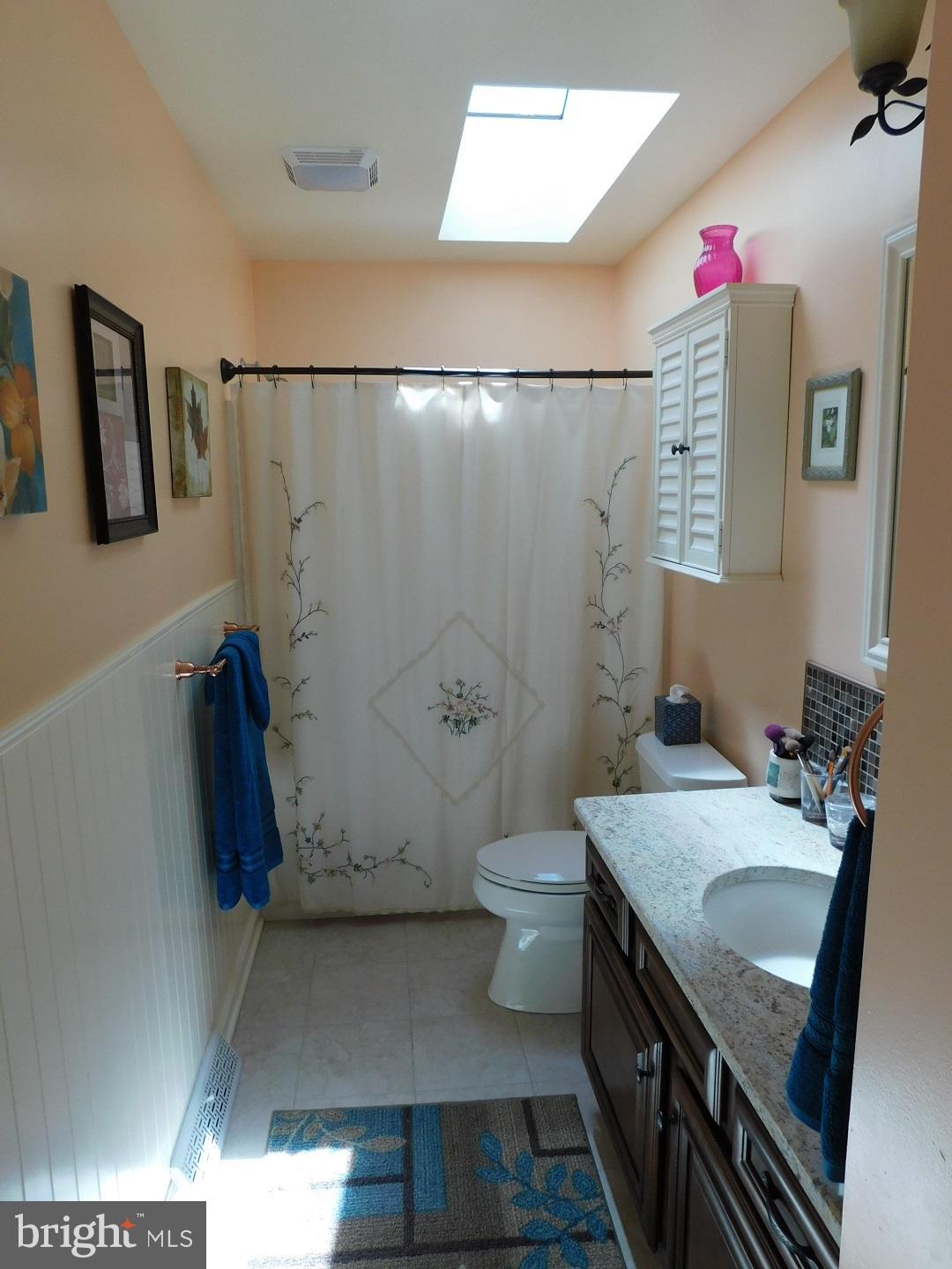 59 King Pen Road Nottingham, PA 19362 - Photo 11 of 17 Bath