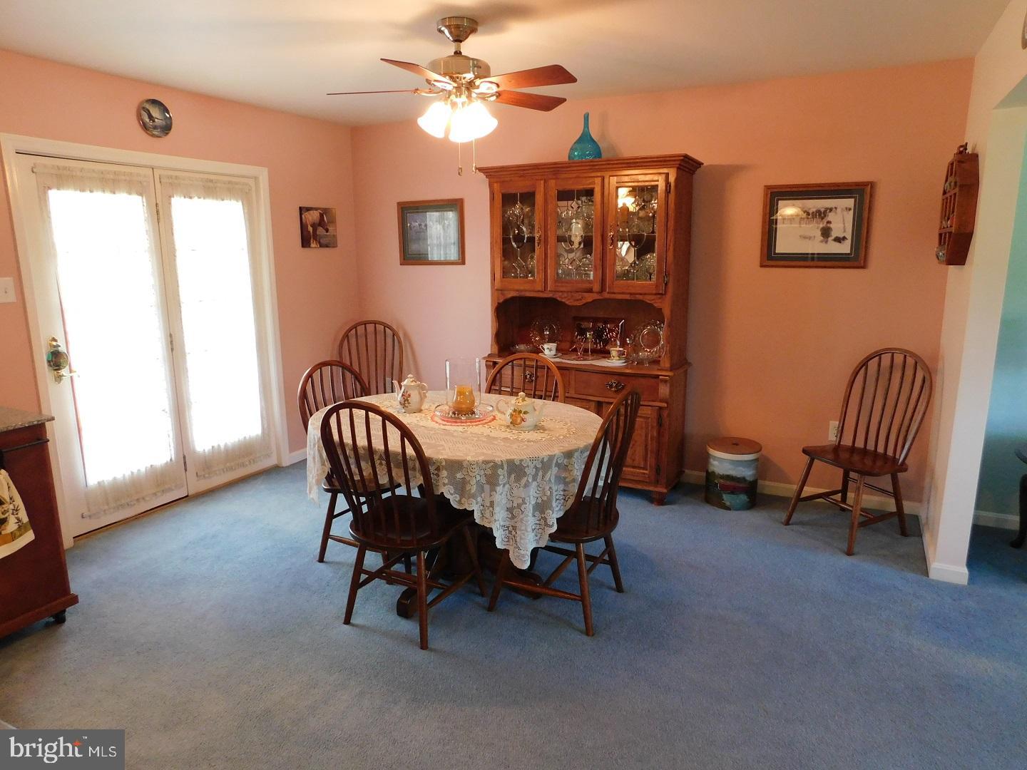 59 King Pen Road Nottingham, PA 19362 - Photo 7 of 17 Dining