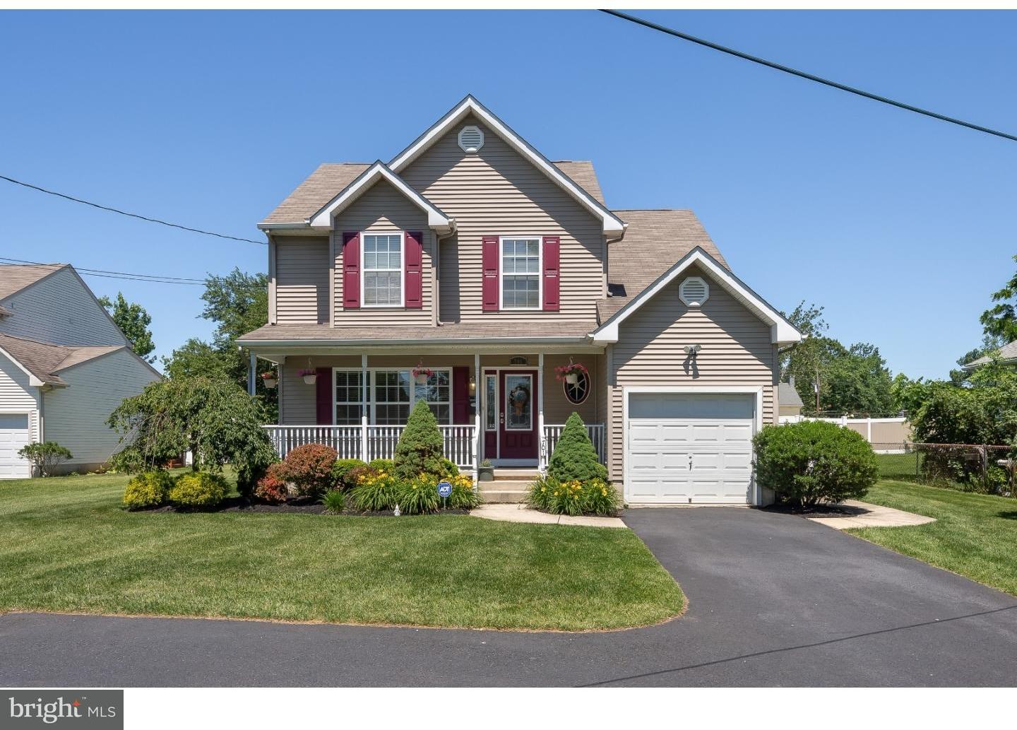 701 West Evesham Road Runnemede, NJ 08078 - Photo 1 of 25 Gallery Image 1