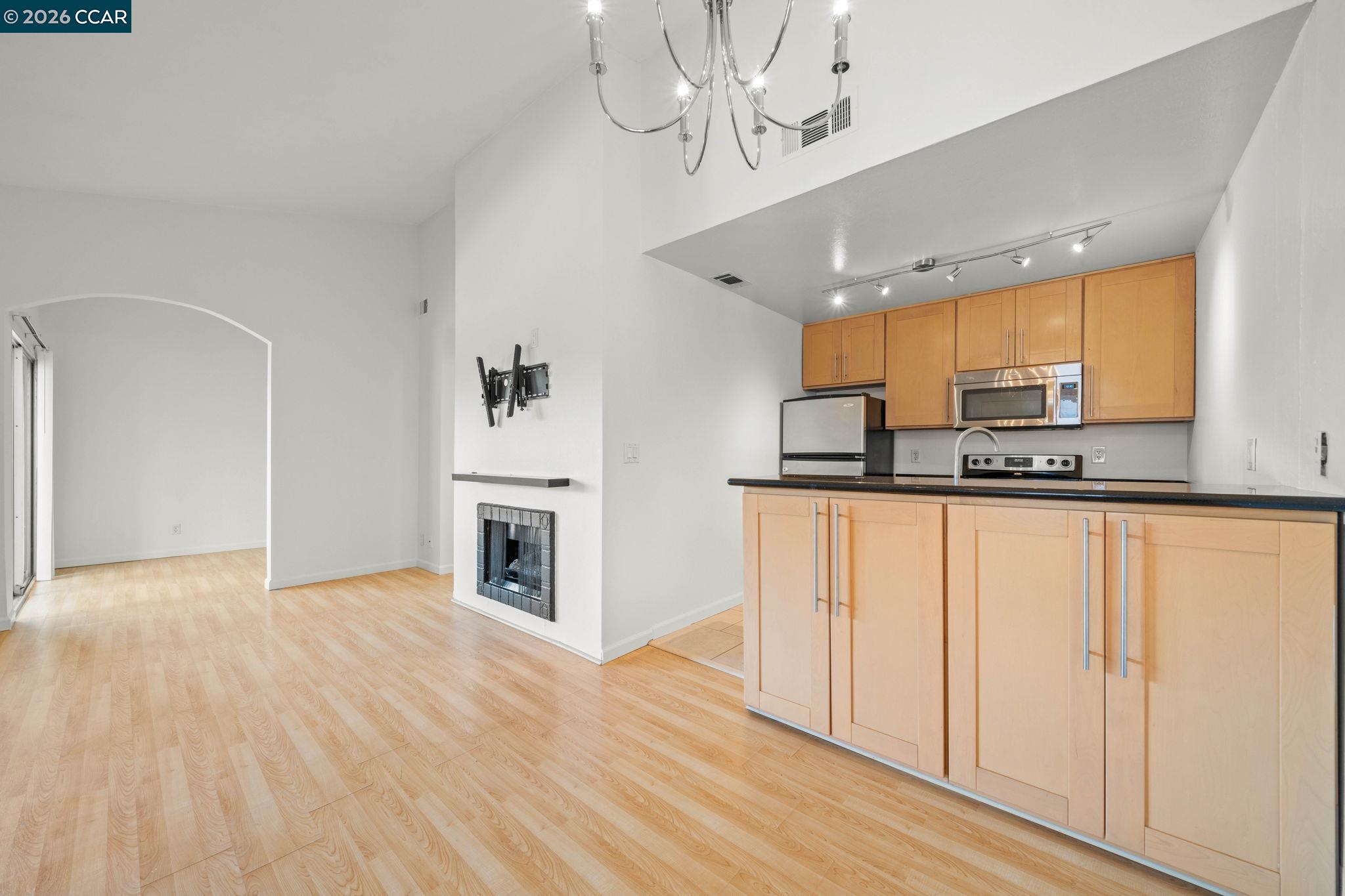 5460 Concord Boulevard, Unit B8 Concord, CA 94521 - Photo 6 of 31
