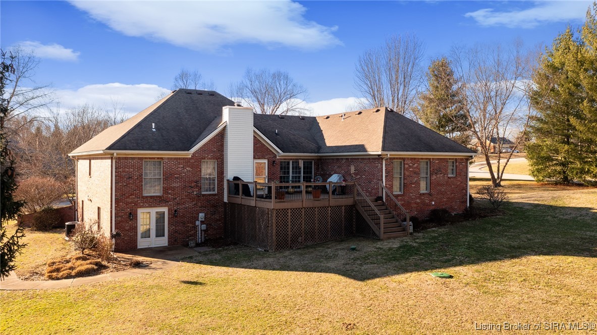 2001 Spring Creek Drive Floyds Knobs, IN 47119 - Photo 35 of 63 Sprawling backyard!