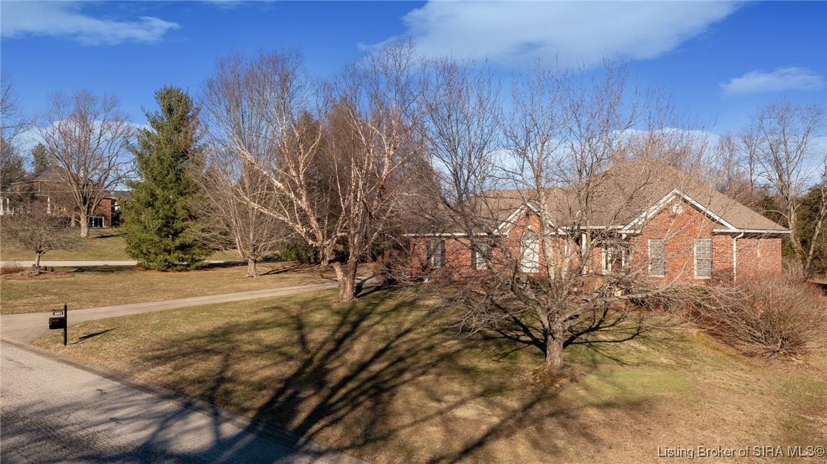 2001 Spring Creek Drive Floyds Knobs, IN 47119 - Photo 44 of 63