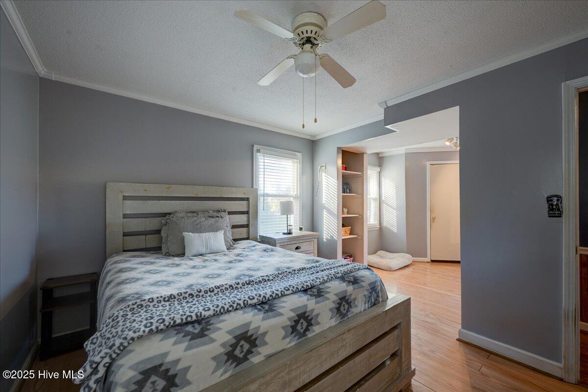 707 Clermont Road New Bern, NC 28560 - Photo 25 of 34 Primary Bedroom