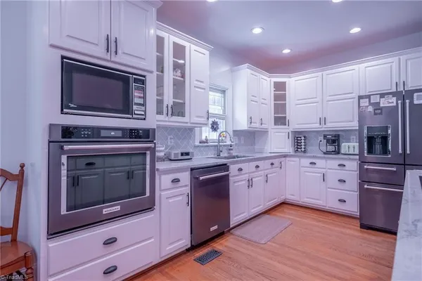 $683,000 | 3227 North Us Highway, Mocksville, NC 27028