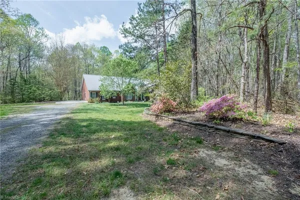 $683,000 | 3227 North Us Highway, Mocksville, NC 27028