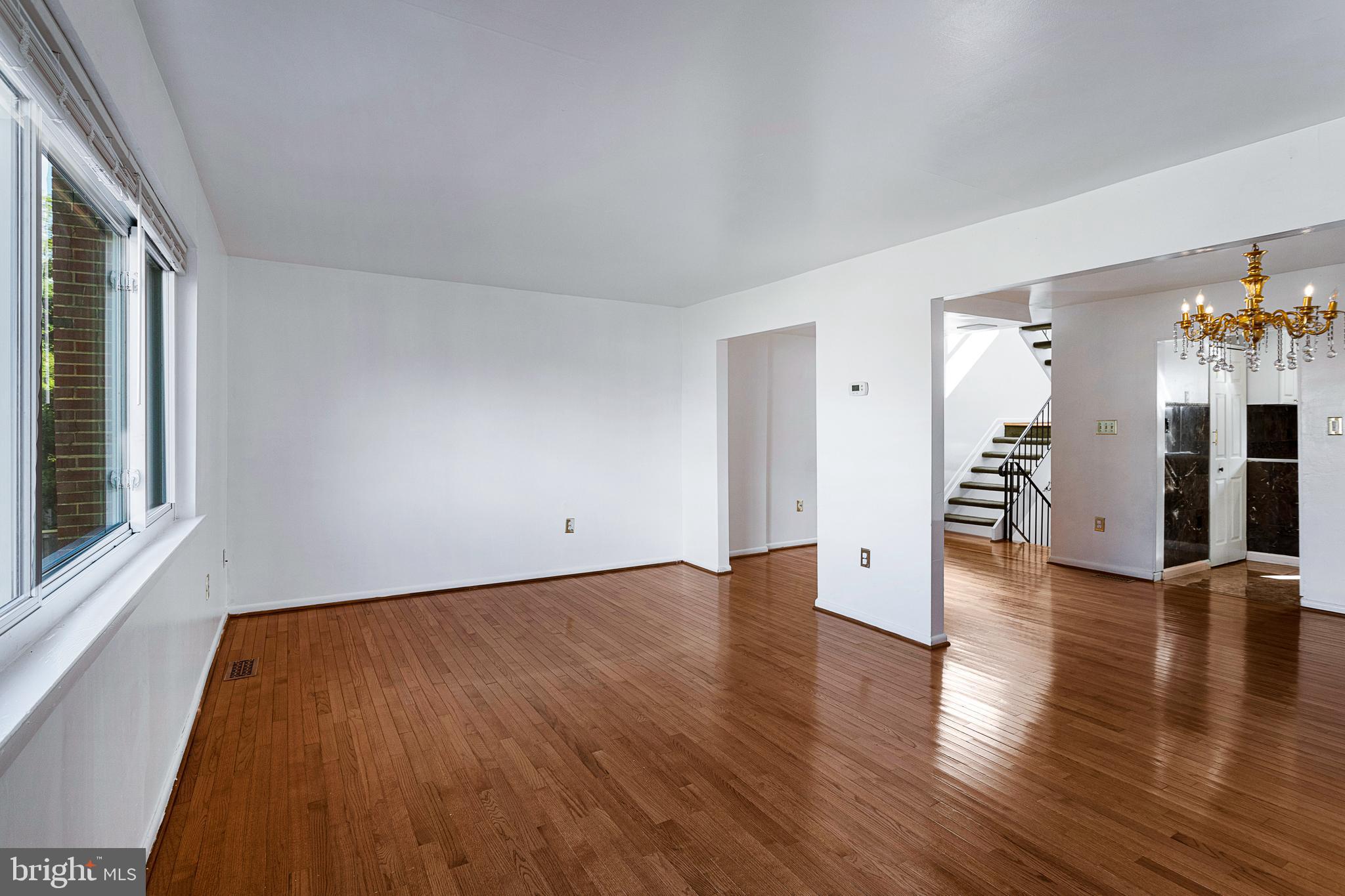 7410 Pohick Road Lorton, VA 22079 - Photo 12 of 38 Gallery Image 12