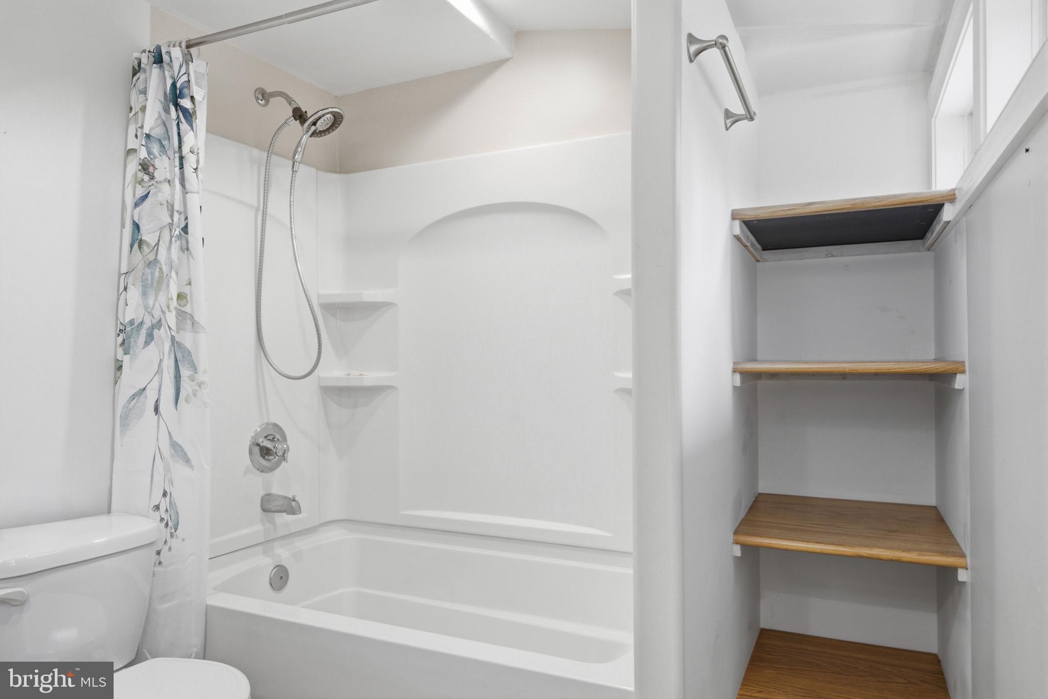 1804 Sixes Road Prince Frederick, MD 20678 - Photo 19 of 32 Updated Shower