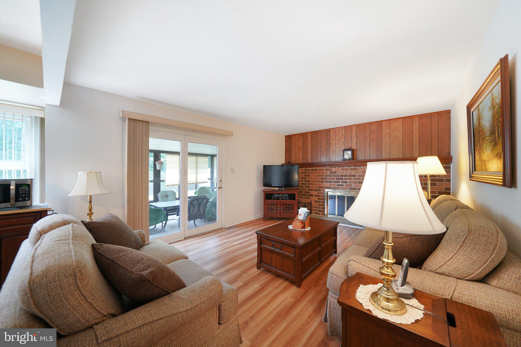 495 Ridge Lane Springfield, PA 19064 - Photo 11 of 43 Family Room