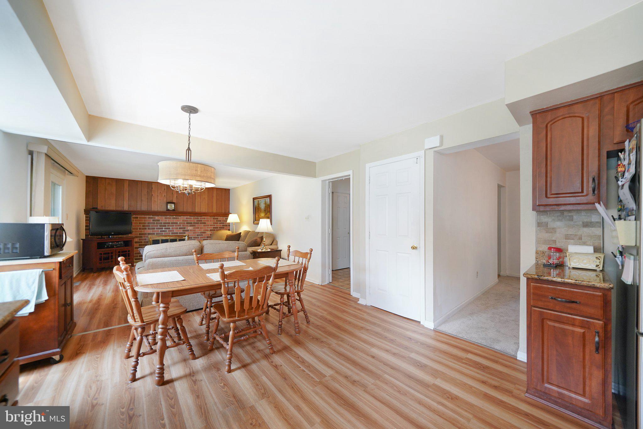 495 Ridge Lane Springfield, PA 19064 - Photo 8 of 43 Breakfast Area