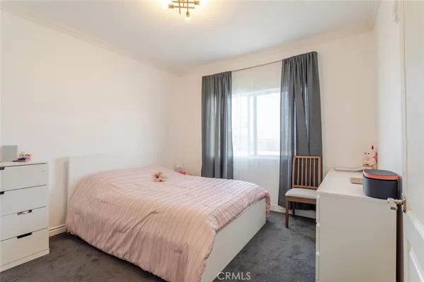 $730,000 | 626 East Orange Grove Avenue, Unit 204, Burbank, CA 91501