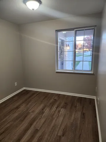 $179,000 | 148 Bertram Drive, Unit F, Yorkville, IL 60560