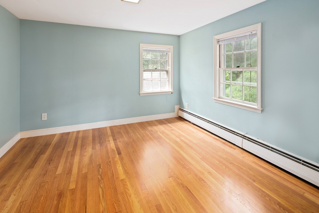 27 Brewster Road Hingham, MA 02043 - Photo 20 of 26 Gallery Image 20