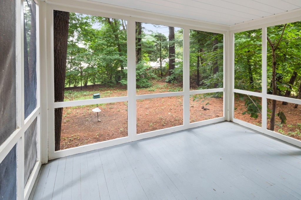 27 Brewster Road Hingham, MA 02043 - Photo 23 of 26 Gallery Image 23