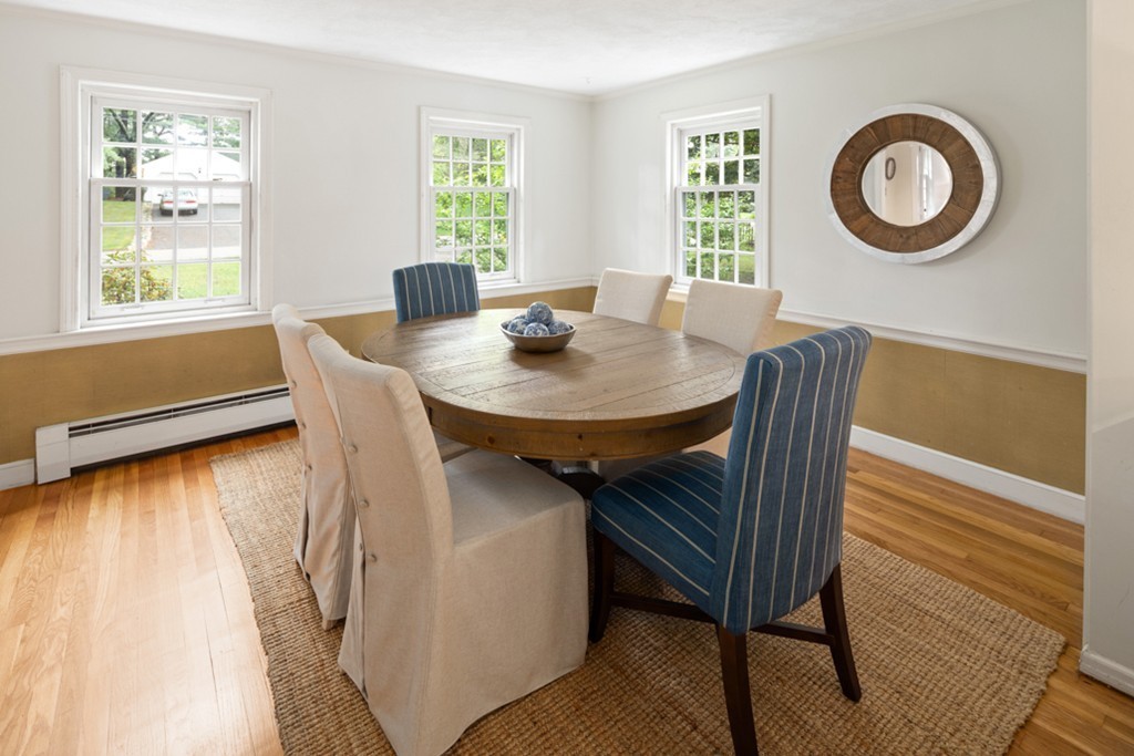 27 Brewster Road Hingham, MA 02043 - Photo 6 of 26 Gallery Image 6