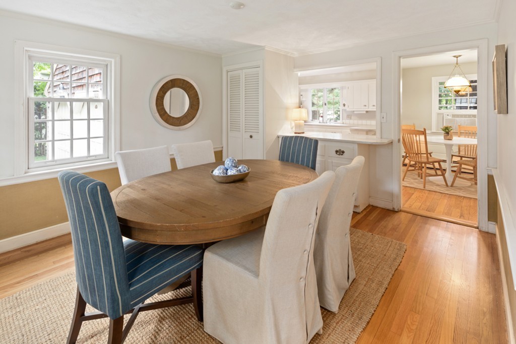 27 Brewster Road Hingham, MA 02043 - Photo 7 of 26 Gallery Image 7