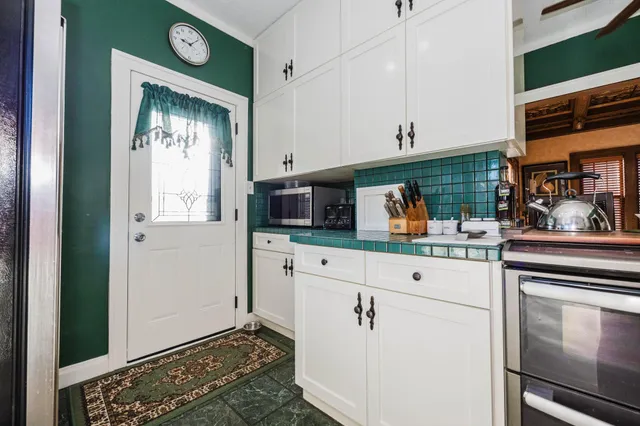 $349,000 | 1053 Lake Avenue, Detroit Lakes, MN 56501