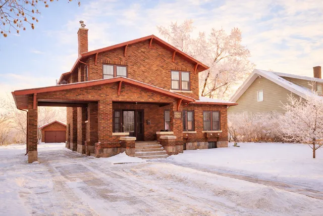 $349,000 | 1053 Lake Avenue, Detroit Lakes, MN 56501