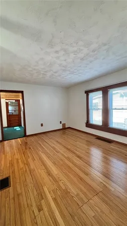 $129,900 | 406 Cleveland Street, Elmira, NY 14903