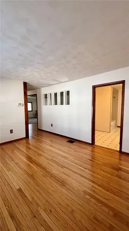 $129,900 | 406 Cleveland Street, Elmira, NY 14903
