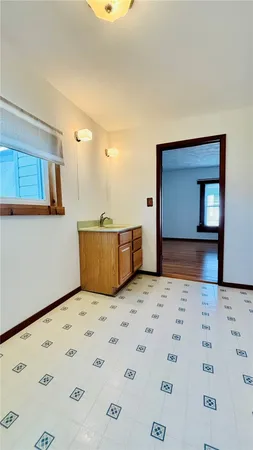 $129,900 | 406 Cleveland Street, Elmira, NY 14903