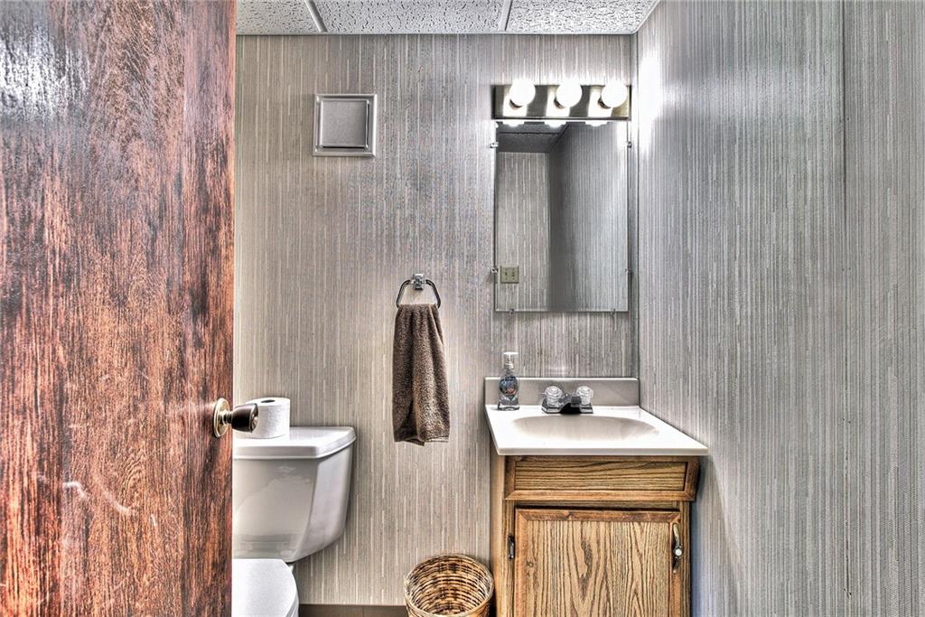 123 Blackshire Road Butler, PA 16001 - Photo 23 of 24 Gallery Image 23