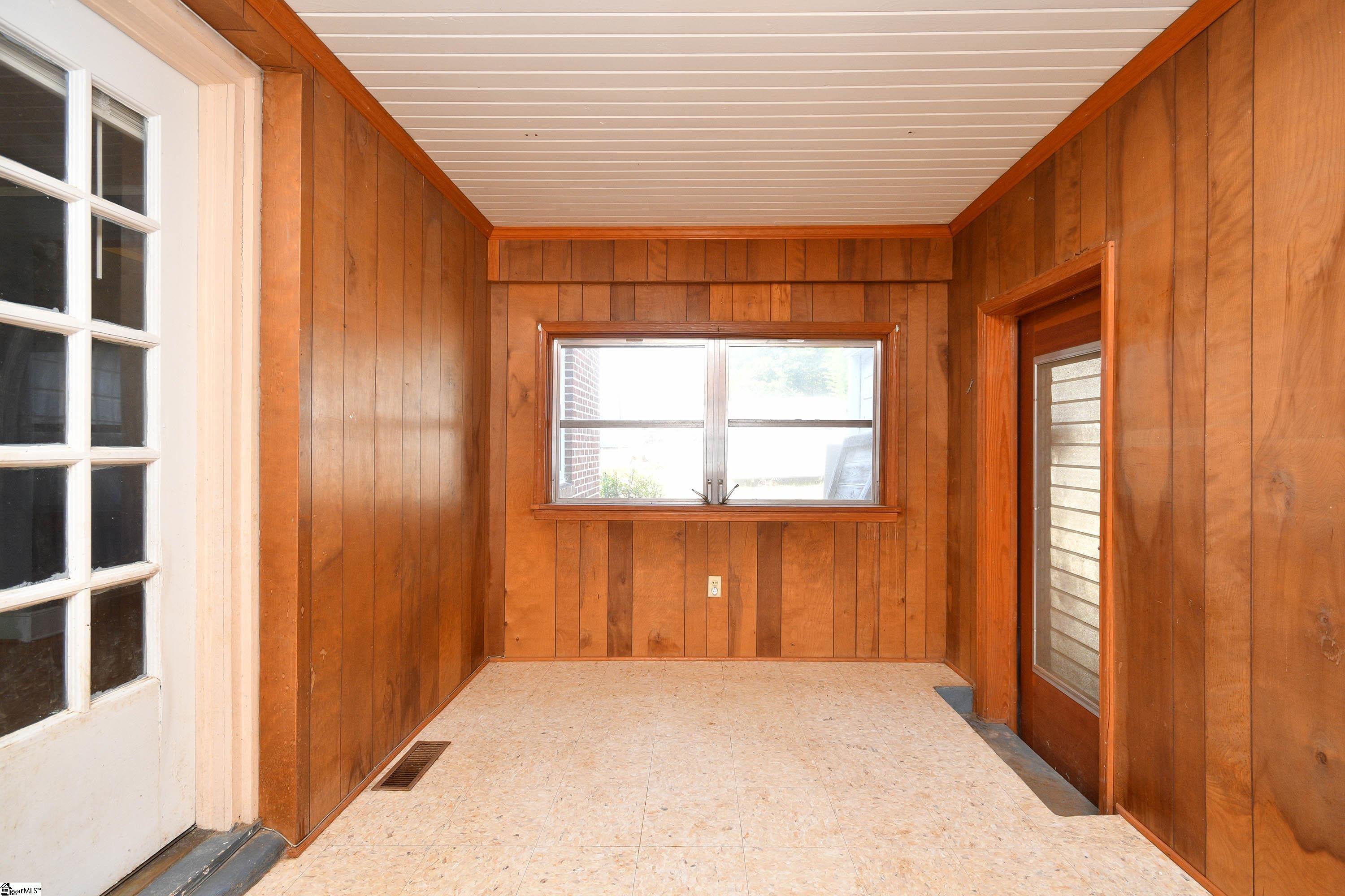 2705 Lane Avenue Anderson, SC 29621 - Photo 8 of 18