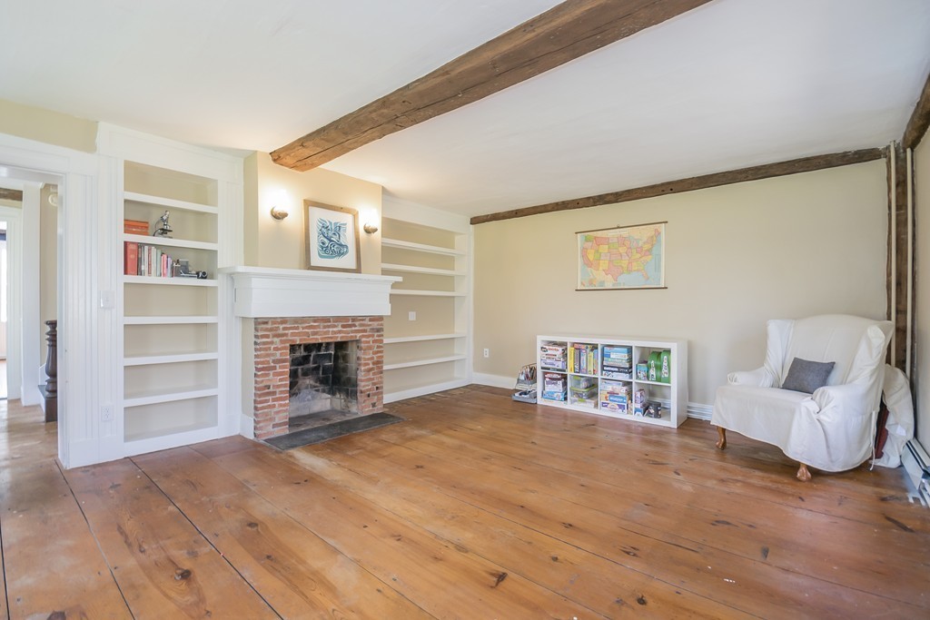 101 Chestnut Plain Road Whately, MA 01093 - Photo 11 of 30 Gallery Image 11