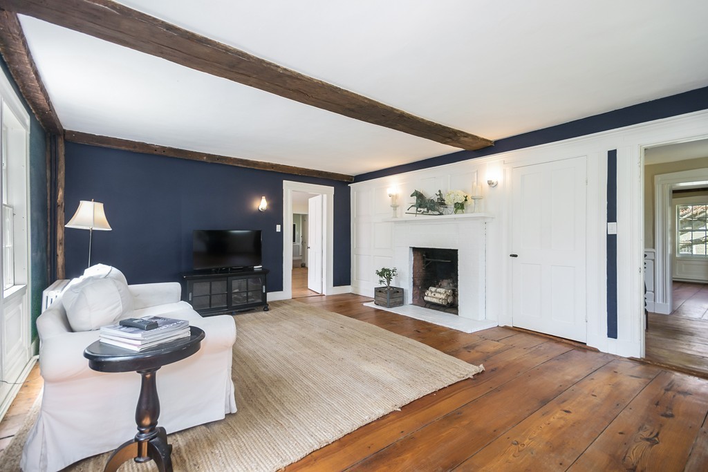 101 Chestnut Plain Road Whately, MA 01093 - Photo 7 of 30 Gallery Image 7