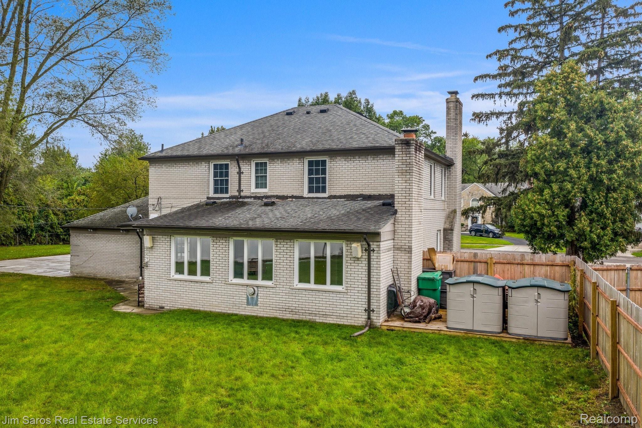 630 Westchester Road Grosse Pointe, MI 48230 - Photo 15 of 15 42-web-or-mls-630 Westchester Grosse Pointe Park038.jpg