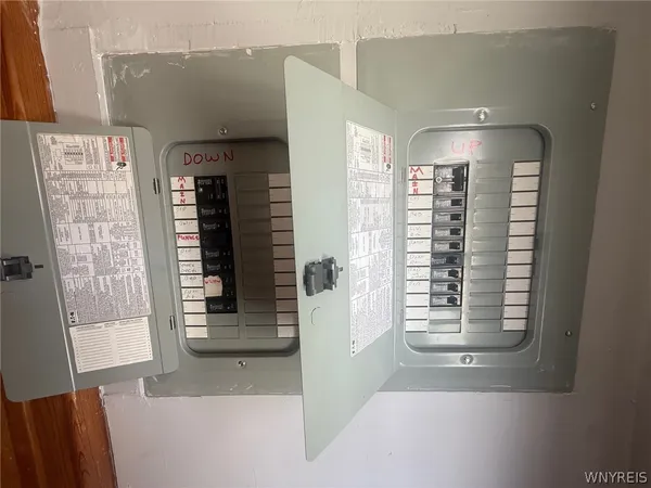 $219,900 | 29 Melrose Street, Buffalo, NY 14220