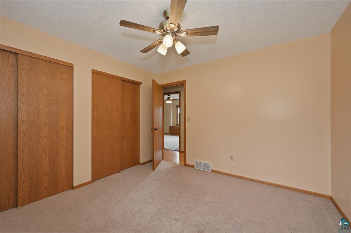 4113 Tioga Street Duluth, MN 55804 - Photo 21 of 31 Bedroom 3