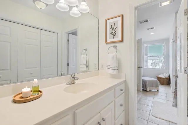 $2,450,000 | 7 Seahorse Court, Isle of Palms, SC 29451