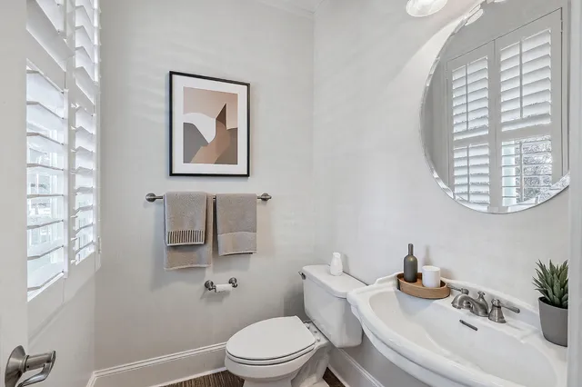 $2,450,000 | 7 Seahorse Court, Isle of Palms, SC 29451