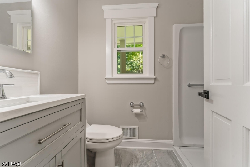 56 Mountainside Road Mendham, NJ 07945 - Photo 17 of 47