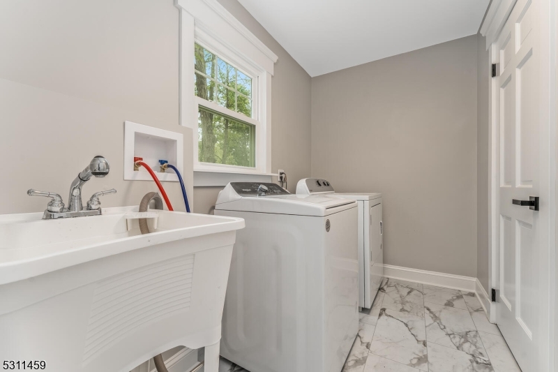 56 Mountainside Road Mendham, NJ 07945 - Photo 24 of 47