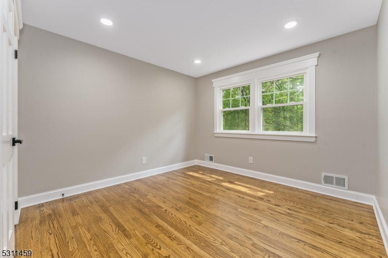 56 Mountainside Road Mendham, NJ 07945 - Photo 30 of 47